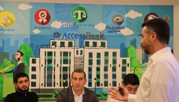 serkan-koc-accessbank-emekdaslari-ucun-telim-kecdi